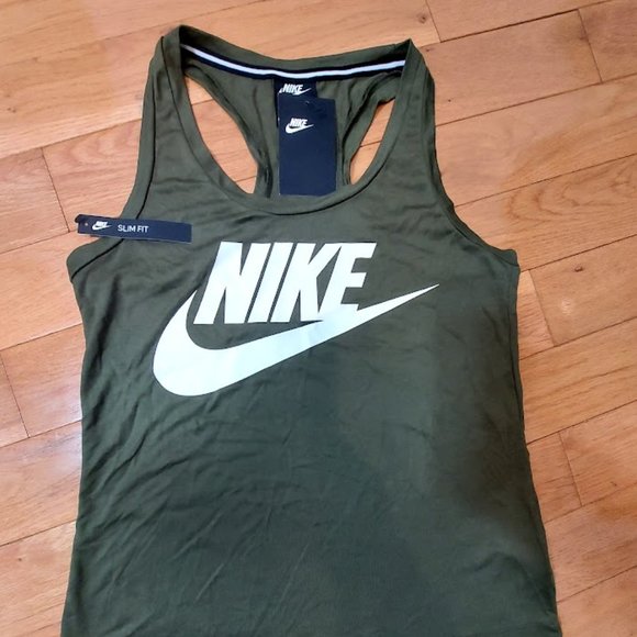 Nike Tops - Nike Women's Small Slim Fit Racer Back Tank Top Green New $35